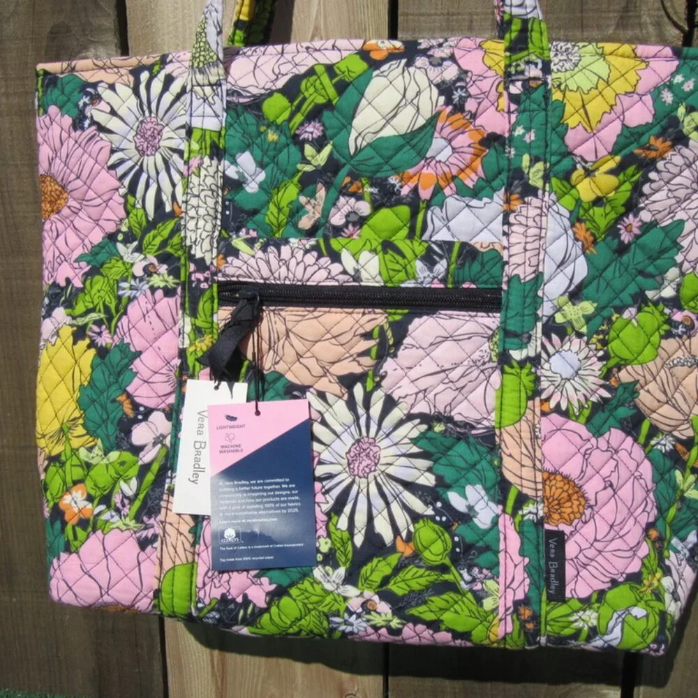 Brand New Vera Bradley Bloom Boom Quilted Cotton Fabric Tote Bag - Picture 2 of 12